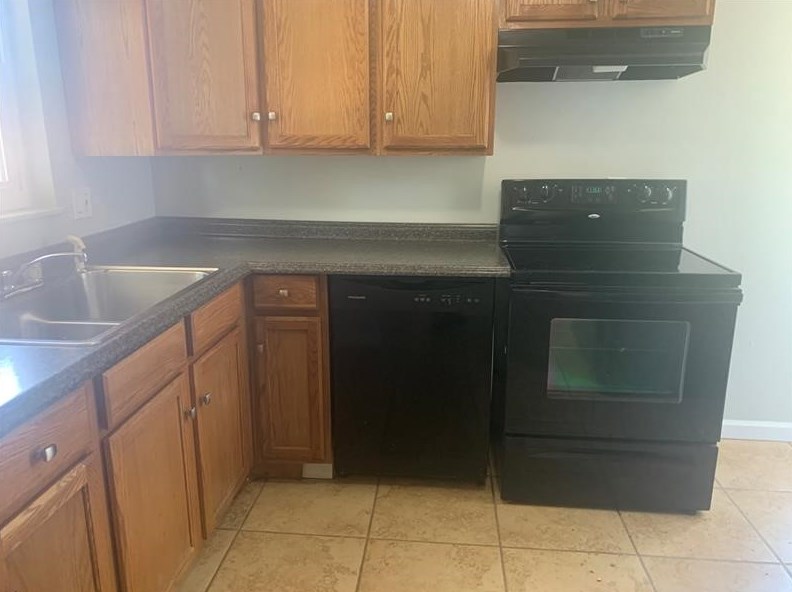 3981 Oregon St, Export, PA 15632