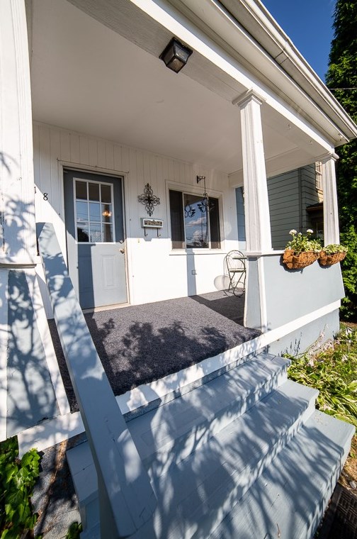 718 Ohio St, Brackenridge, PA 15014-1318
