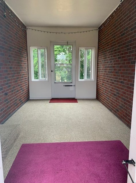 32 Thelma Dr, West Newton, PA 15089