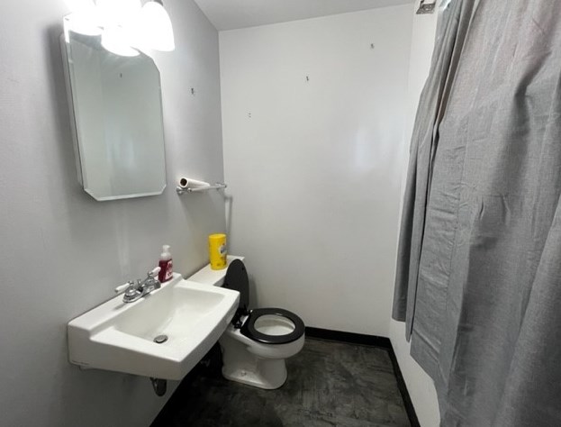 408 Hazelnut Dr, Monroeville PA  15146-1226 exterior