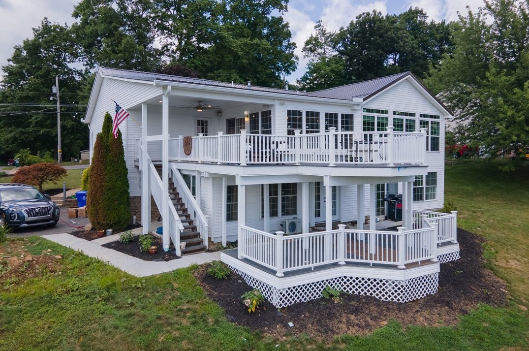 601 Slippery Rock Rd, Slippery Rock, PA 16057