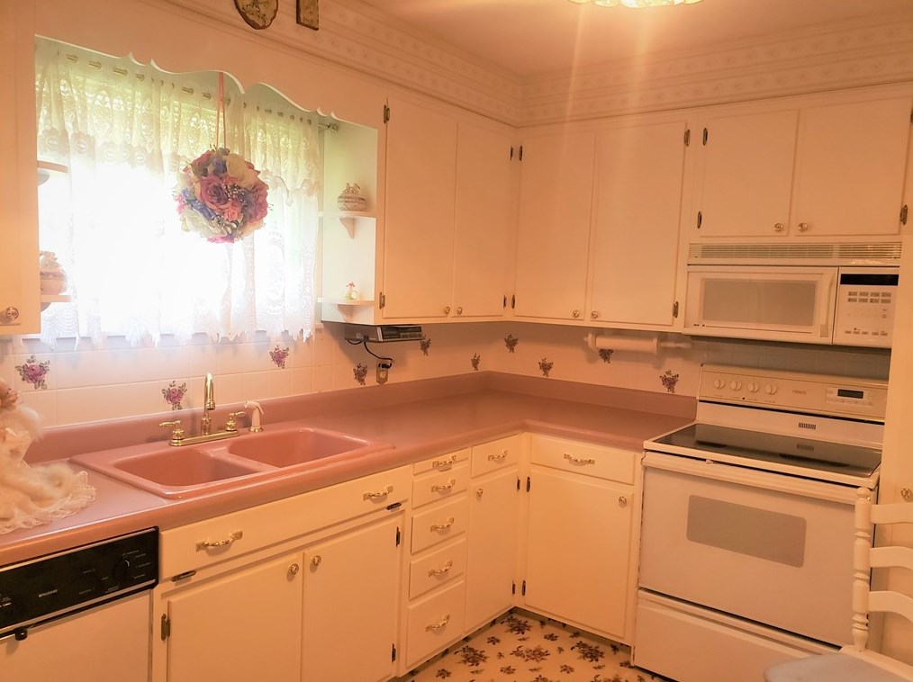 1470 Florence Ave, Indiana PA  15701-3239 exterior