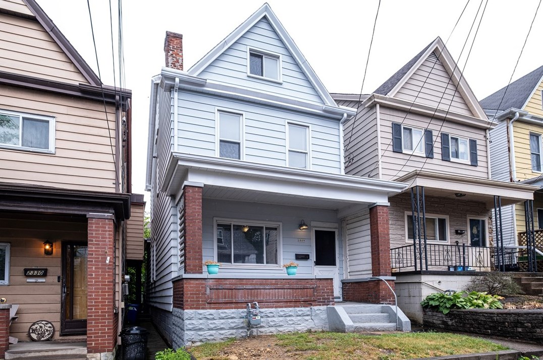 2328 Patterson St, Pittsburgh, PA 15203