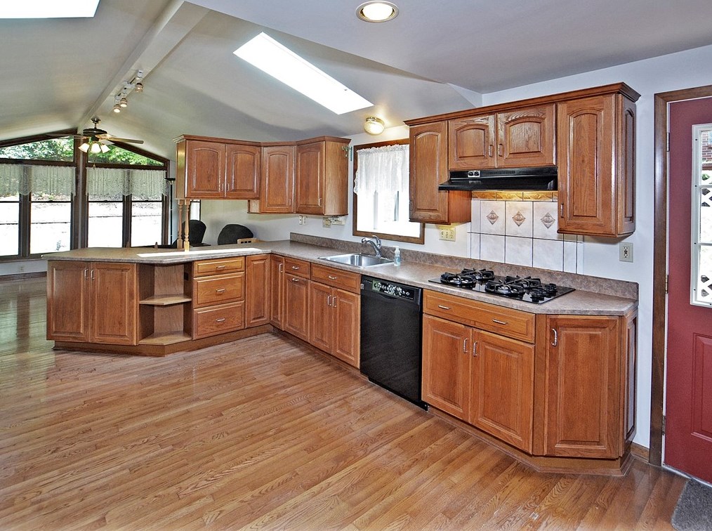 1314 Corkwood Dr, Monroeville, PA 15146-4406