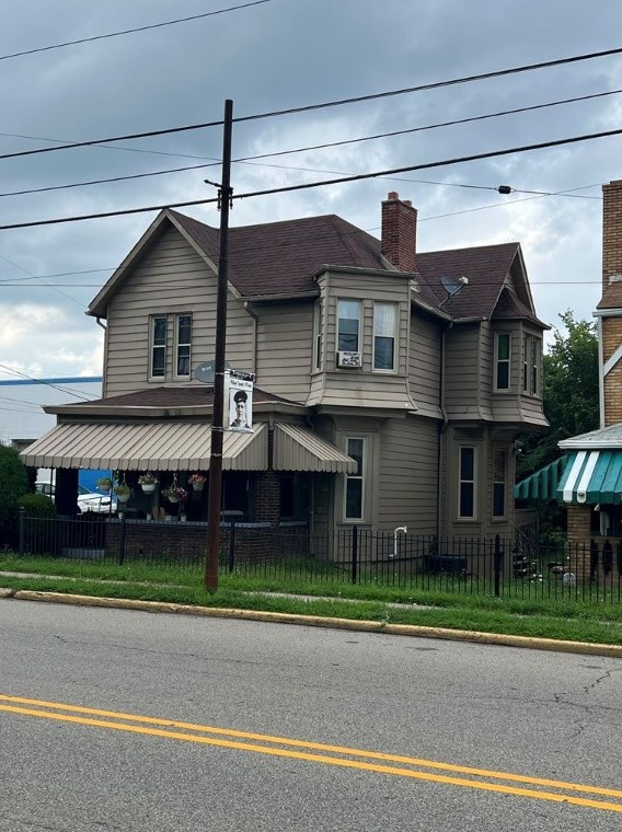 1711 West St, Whitaker, PA 15120