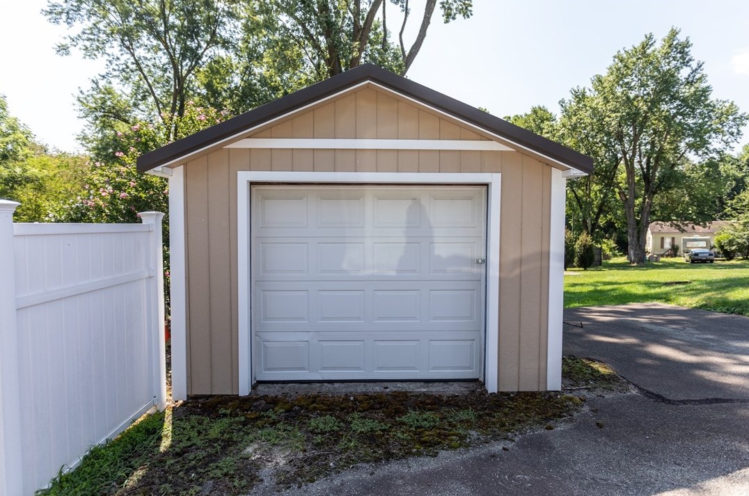9 Prospect St, Smithfield, PA 15478