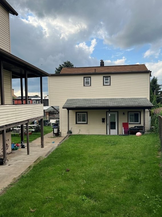 321 E 18th Ave, Whitaker, PA 15120