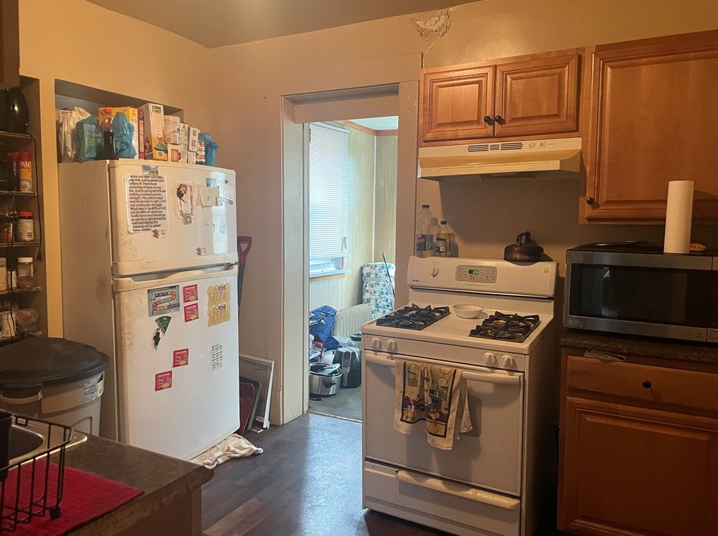 7038 Bennett St, Pittsburgh PA  15208-1336 exterior