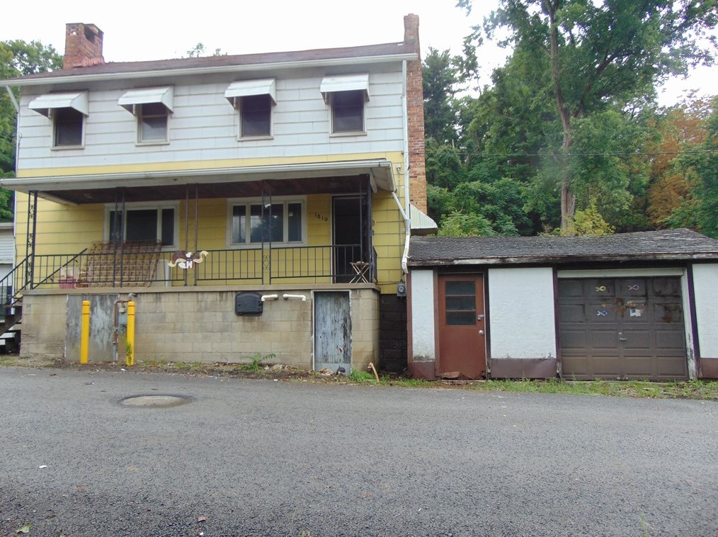 1810 Rock St, Connellsville, PA 15425