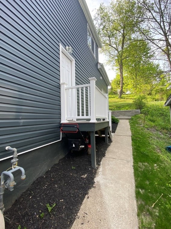 6630 Library Rd, Library, PA 15129