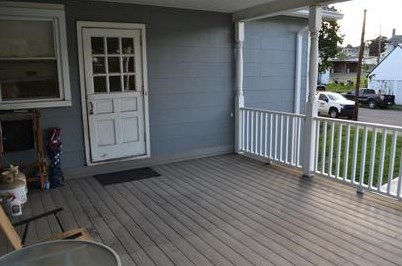 1037 Keene St, Springdale PA  15144-1754 exterior