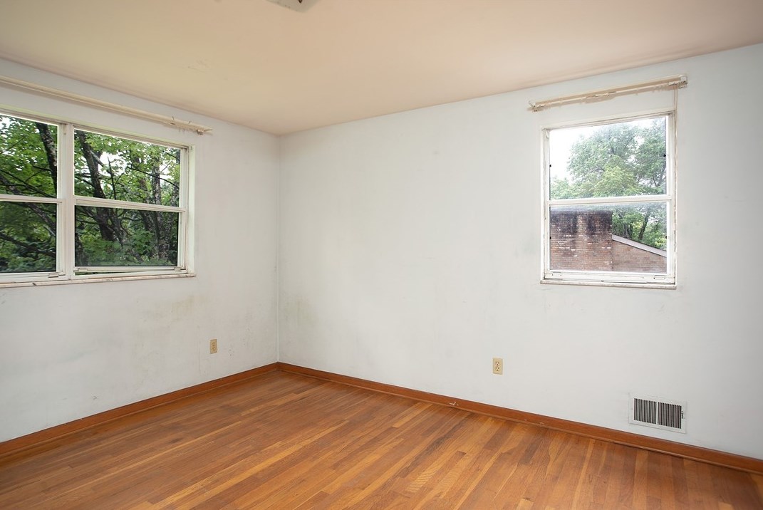 2389 Flagstaff Dr, Export PA  15632-8801 exterior