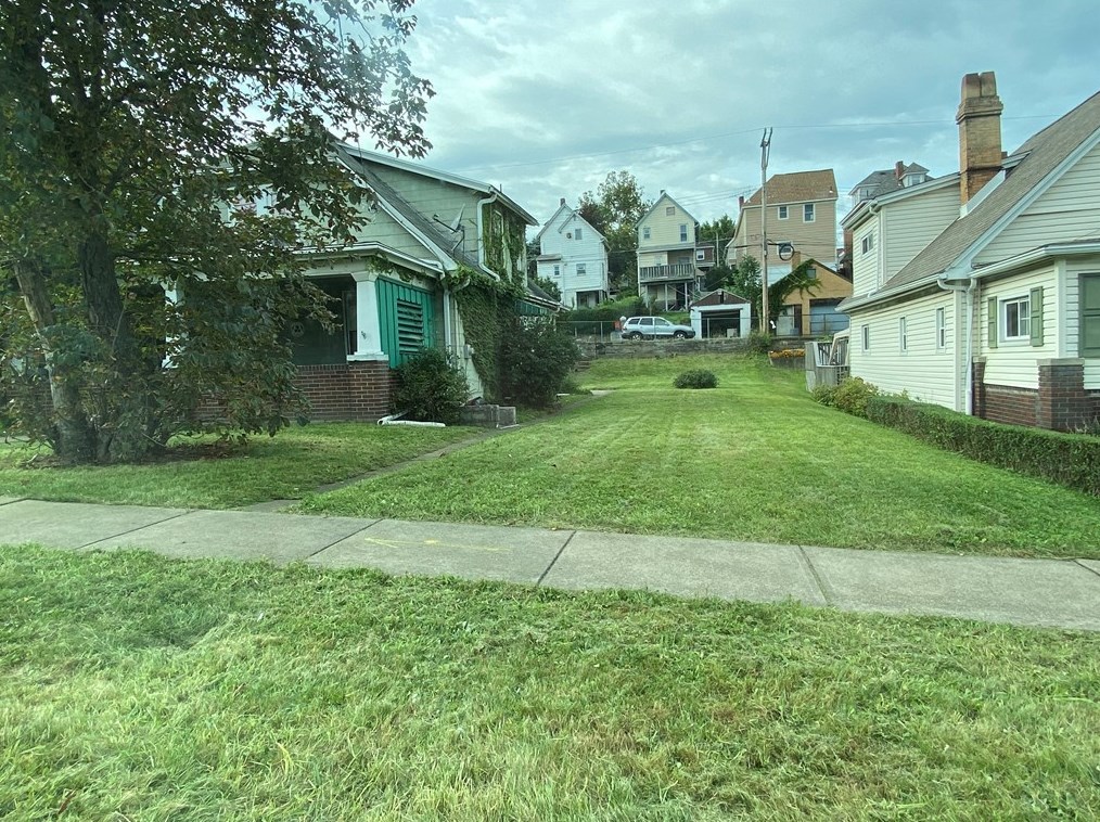 313 E 22nd, Whitaker, PA 15120