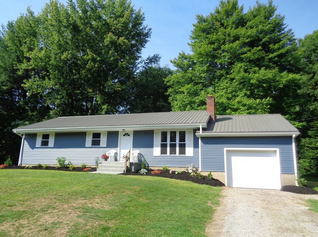 701 Mercer Rd, Greenville, PA 16125