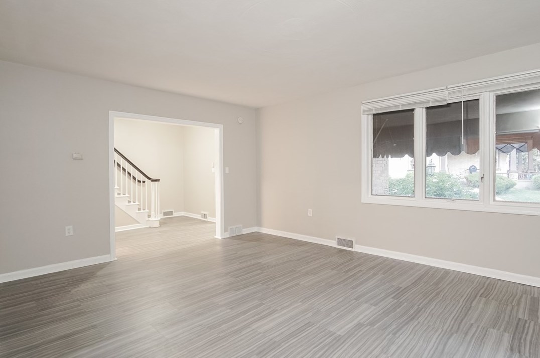408 Tremont Ave, Greensburg PA  15601-4261 exterior