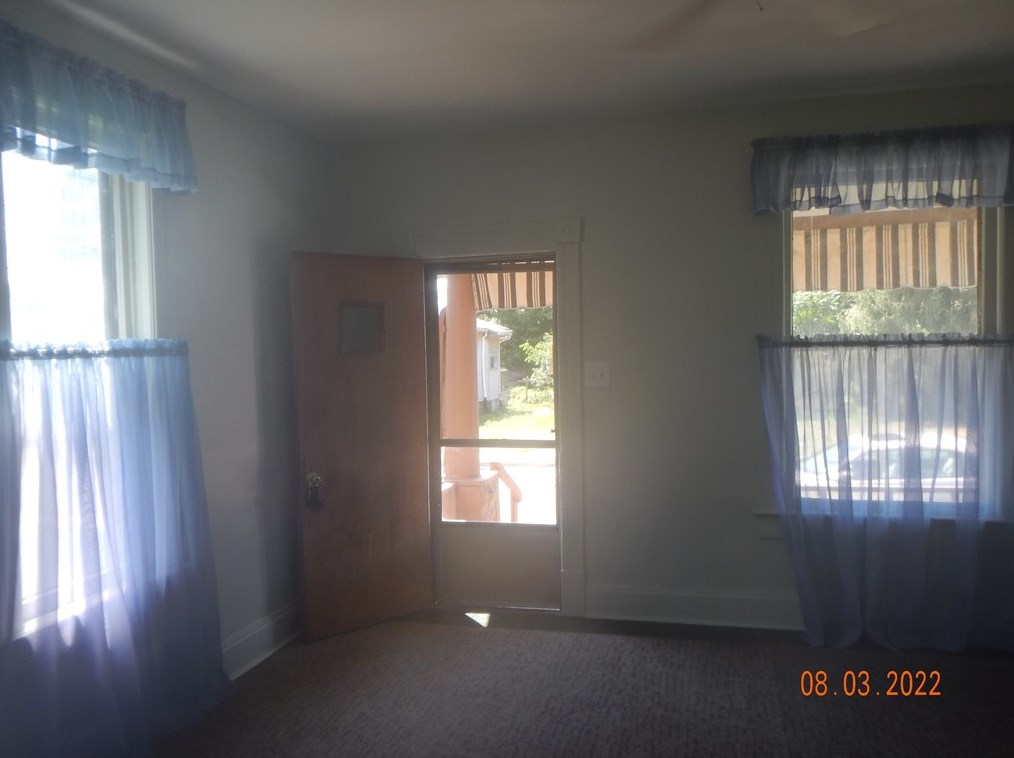 122 N Ray St, New Castle, PA 16101