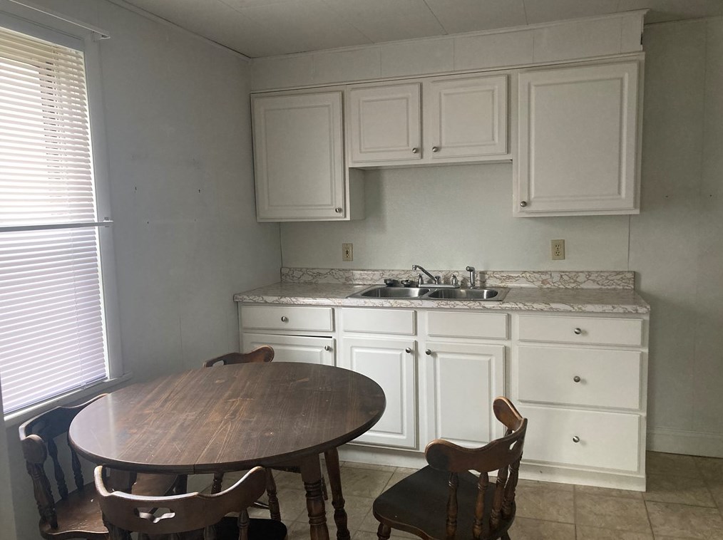 311 Park Ave, Monongahela, PA 15063