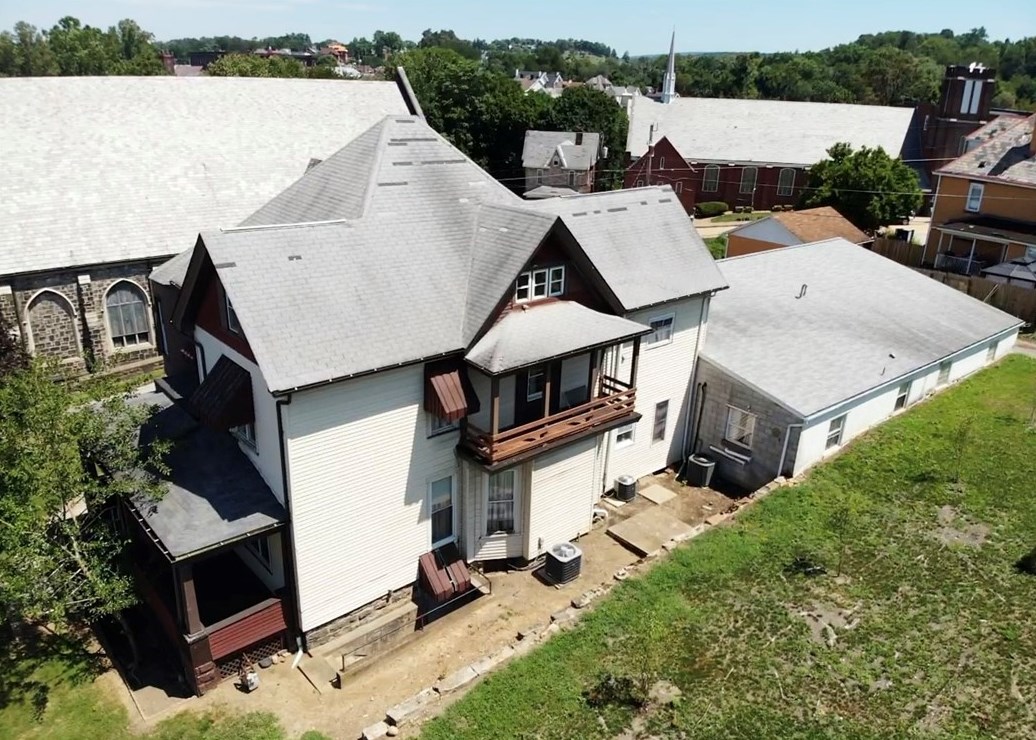 501 Pittsburgh St, South Connellsville, PA 15425