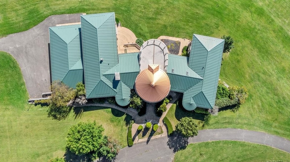 101 Carrier Rd, Transfer, PA 16154