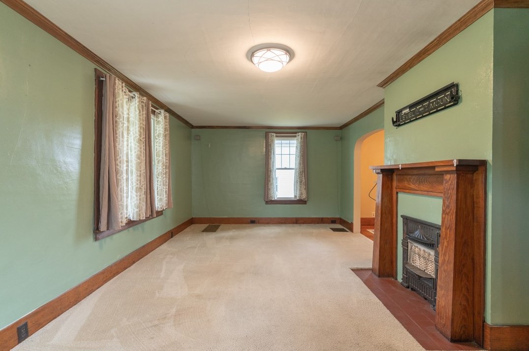 316 Ash Ave, Parker, PA 16049-8734