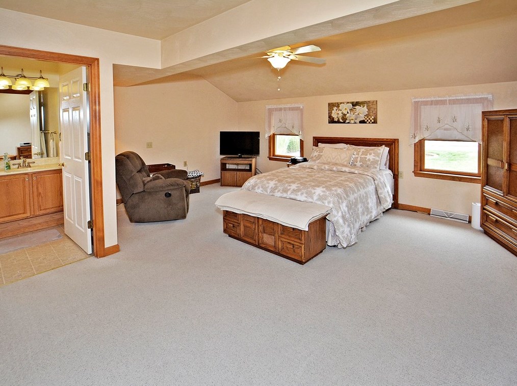 2145 Haymaker Rd, Monroeville PA 15146-4327 exterior