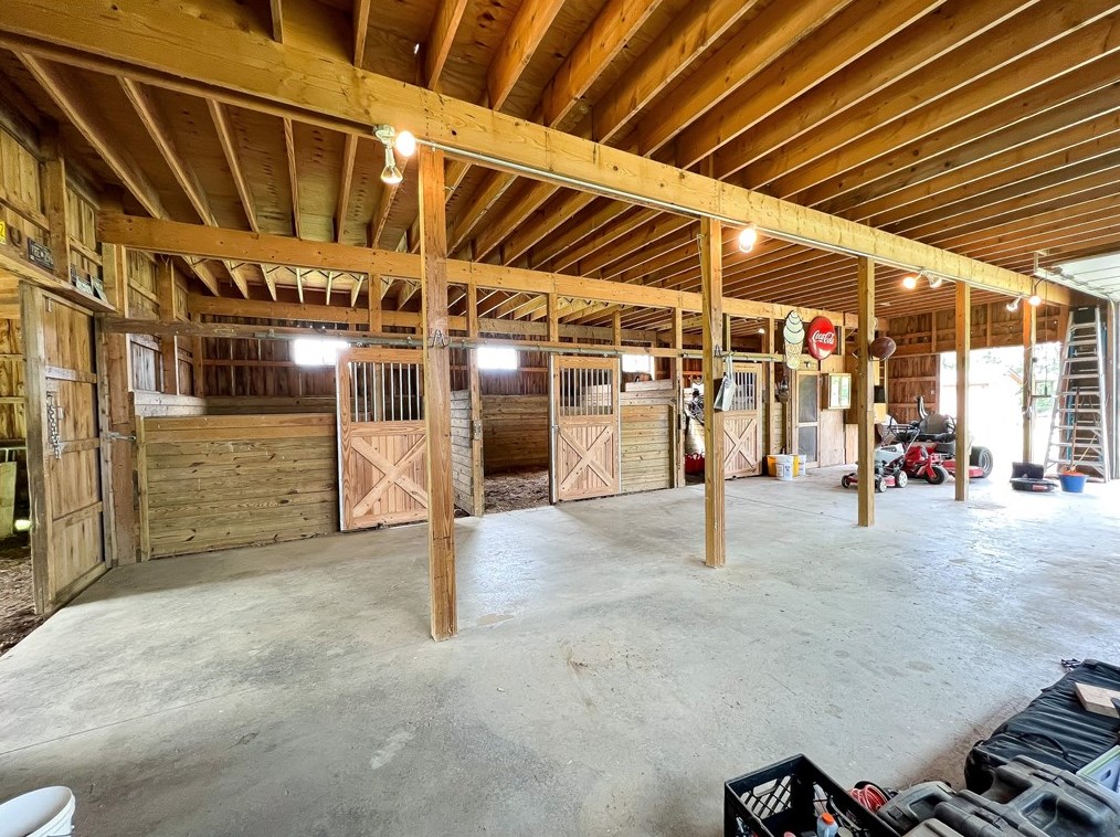 120 Benbrook Rd, Butler PA 16001-1754 exterior