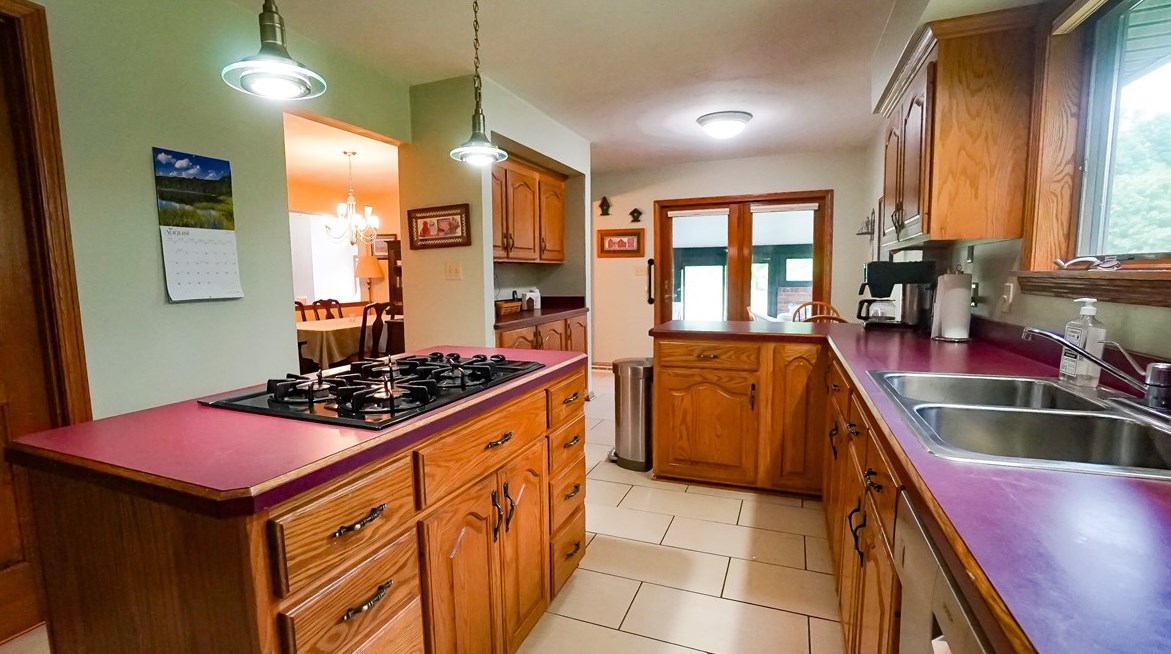 120 Benbrook Rd, Butler PA 16001-1754 exterior