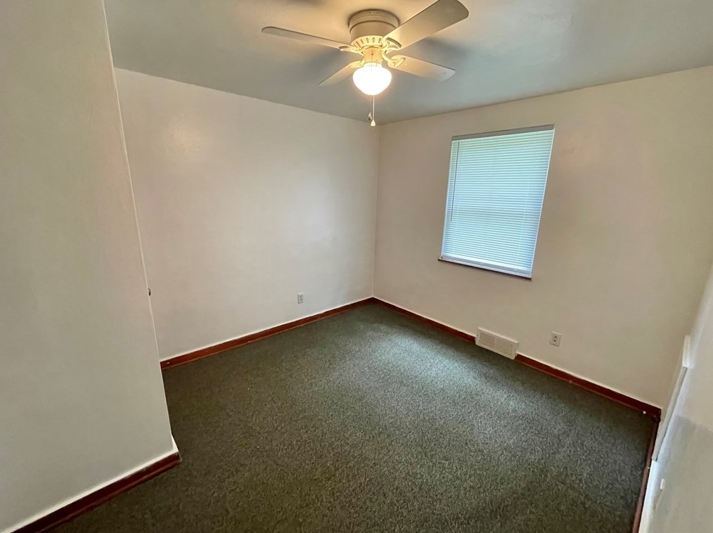 4658 Old William Penn Hwy, Monroeville PA  15146-1836 exterior