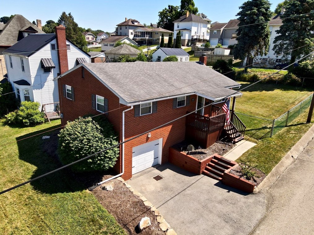 1 Loch Lomond, Oliphant Furnace, PA 15401