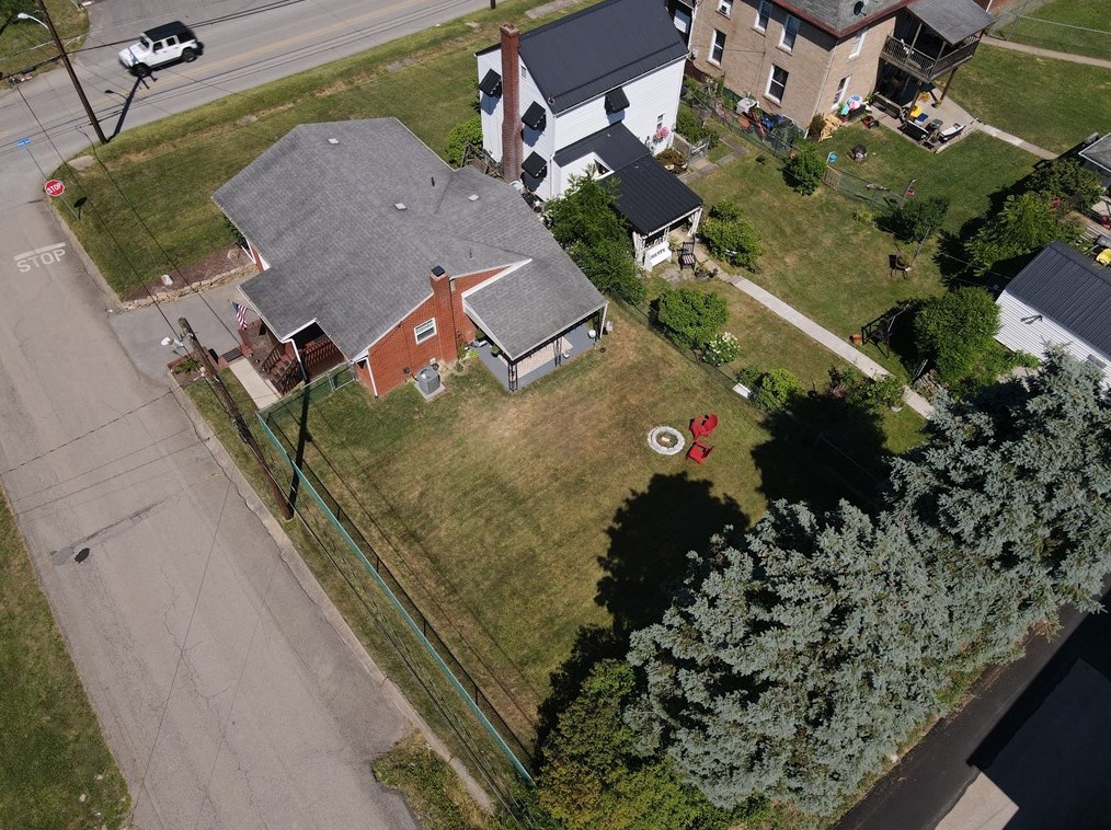 1 Loch Lomond St, Oliphant Furnace PA  15401-4007 exterior