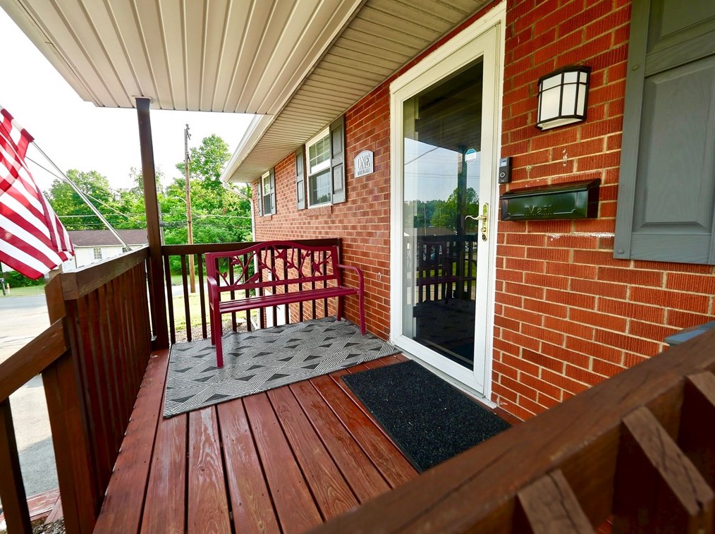 1 Loch Lomond St, Oliphant Furnace PA  15401-4007 exterior