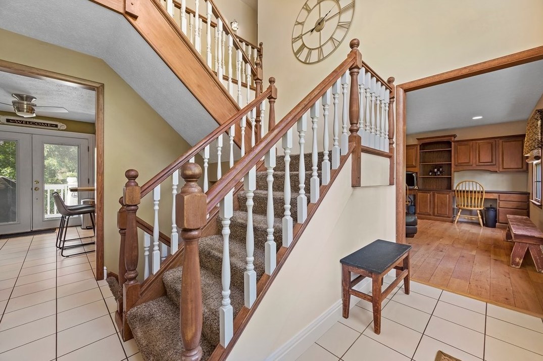 409 Mary Ln North, Canonsburg, PA 15317