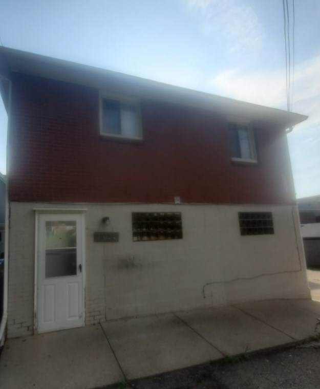 2102 West St, Whitaker, PA 15120