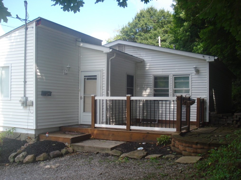 301 Dunbar Alley, Evans City, PA 16033