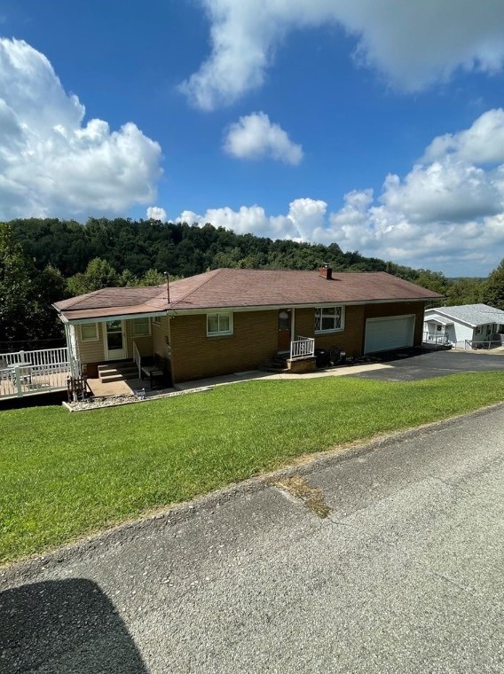210 Swink Hill Rd, Connellsville, PA 15425