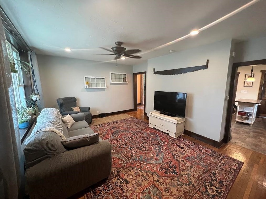 106 Indiana Ave, Avonmore, PA 15618