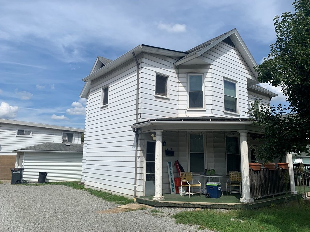 601 4th St, North Charleroi, PA 15022