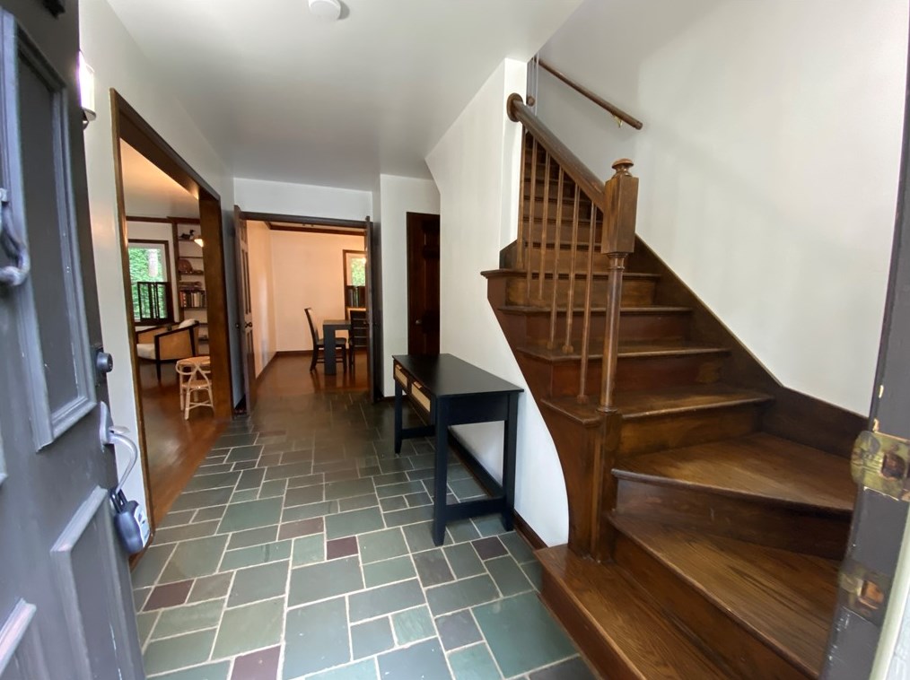 147 Mulberry St, Hopwood, PA 15445