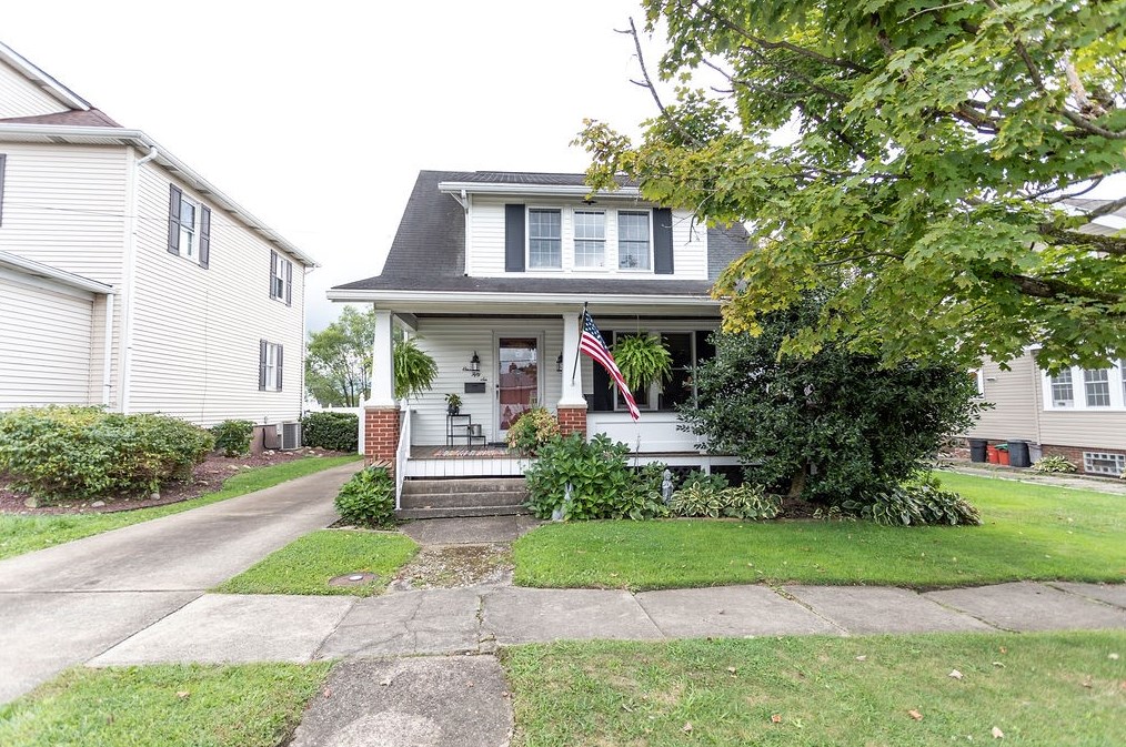 156 Nassau St, Oliphant Furnace, PA 15401-2750
