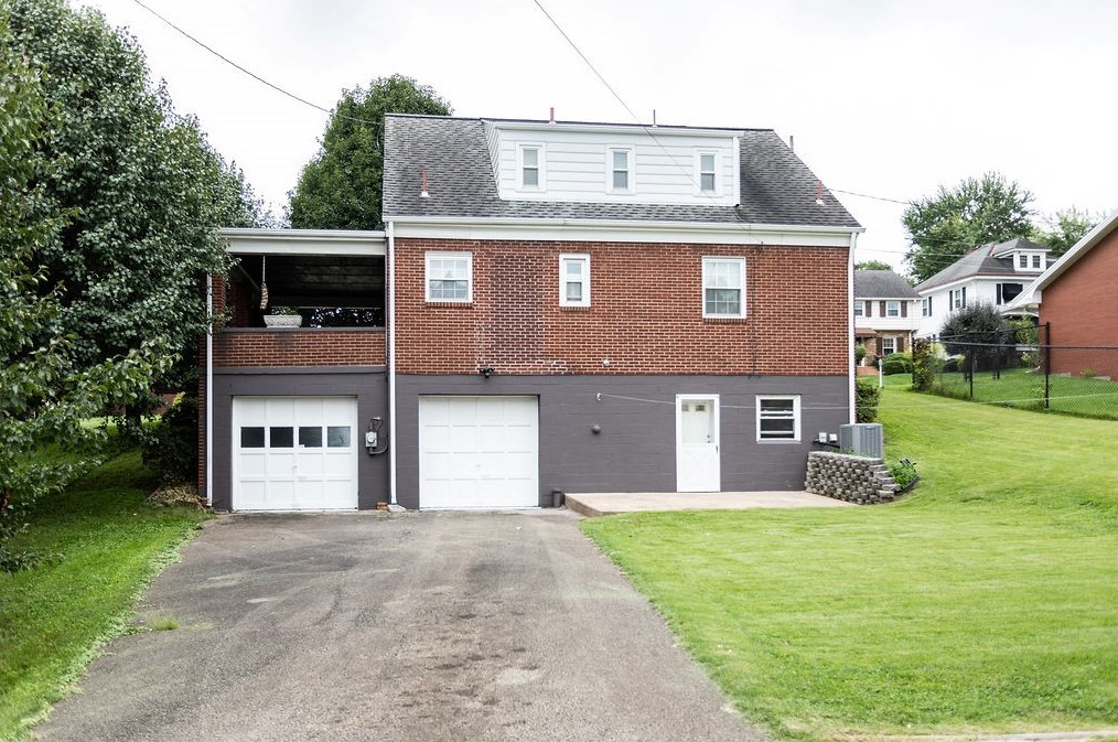 42 Gilmore St, Oliphant Furnace, PA 15401-2880