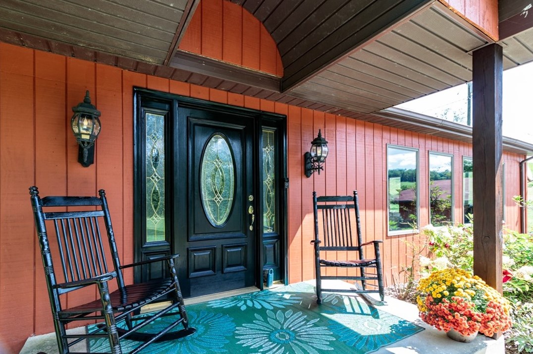 271 Mcilvaine Rd, Waynesburg, PA 15370-2608
