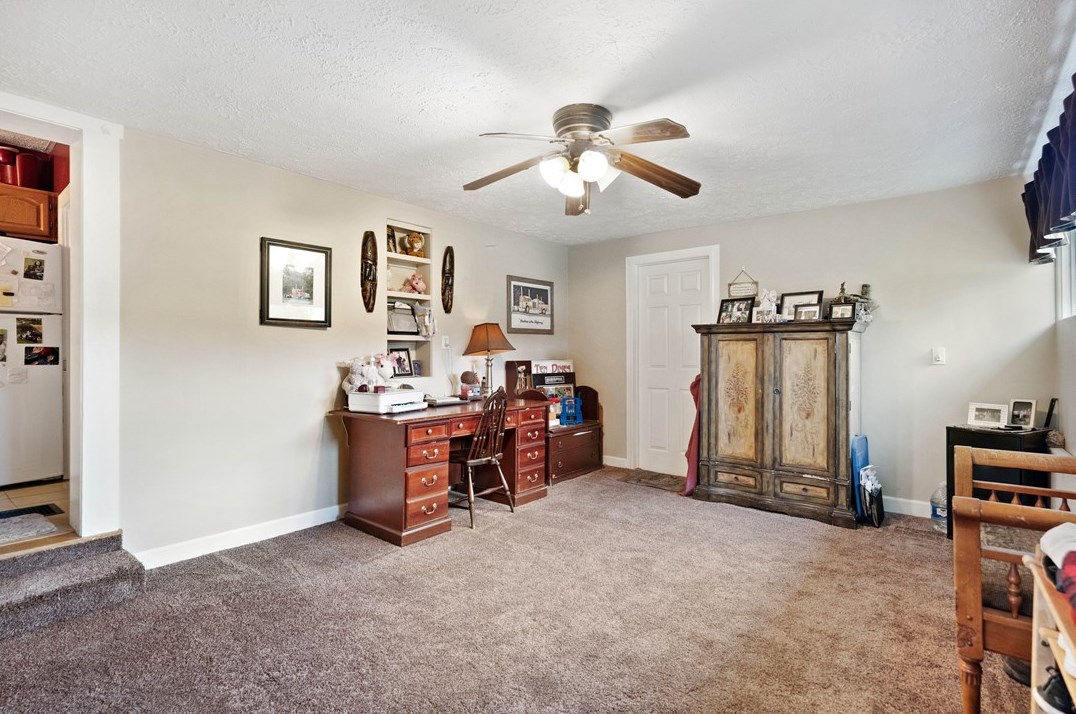 4154 Main St, Stahlstown, PA 15687