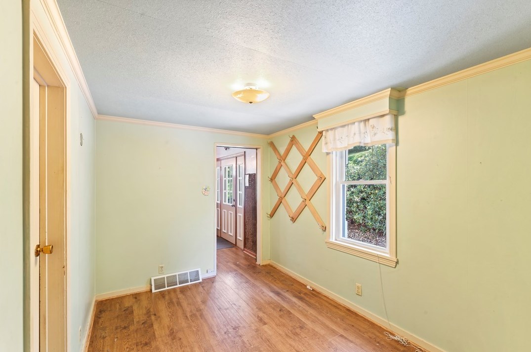 330 Country Club Rd, Washington PA  15301-2712 exterior