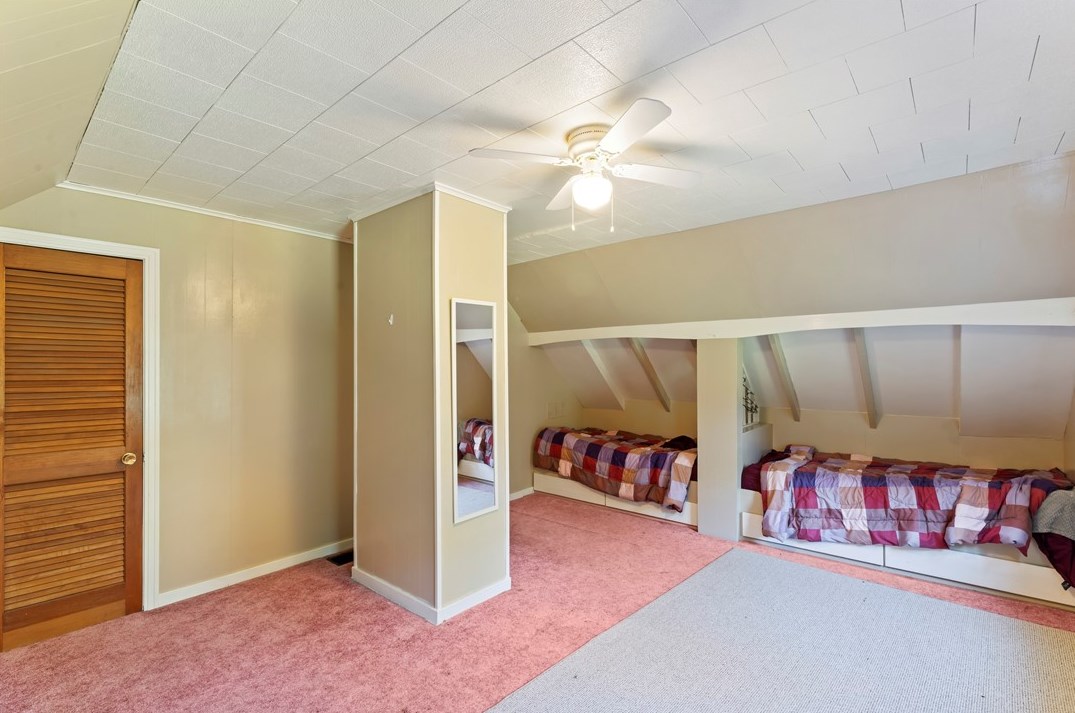 330 Country Club Rd, Washington PA  15301-2712 exterior