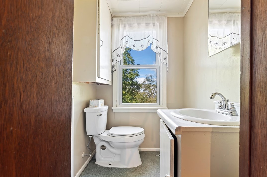 330 Country Club Rd, Washington PA  15301-2712 exterior