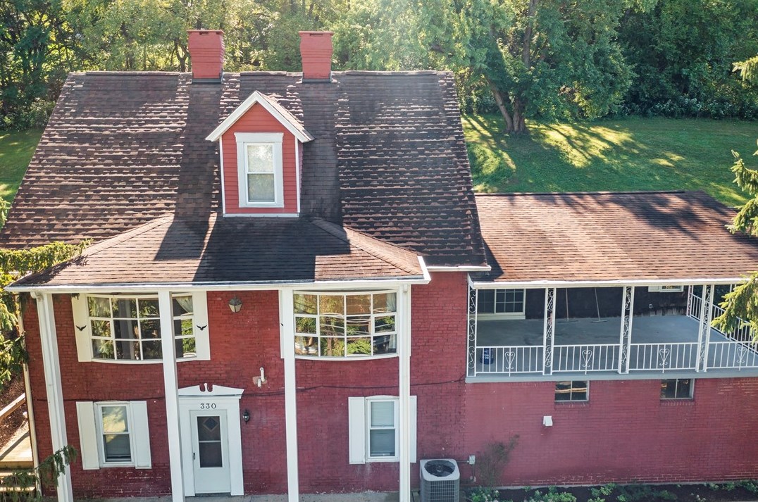 330 Country Club Rd, Washington PA  15301-2712 exterior