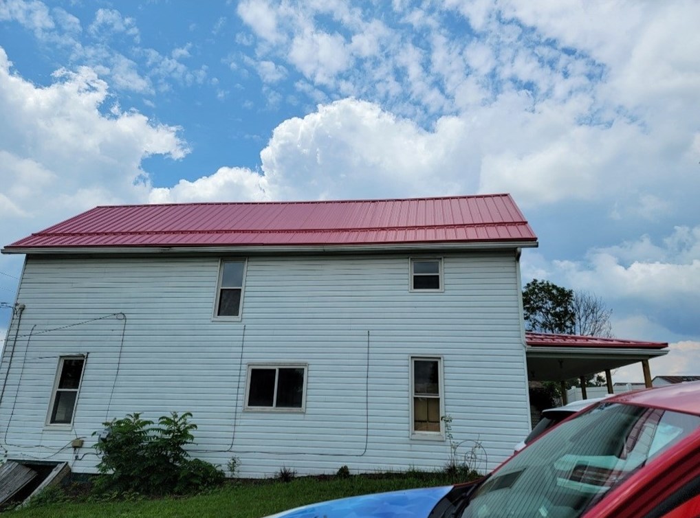 1004 Maple Ave, West Alexander, PA 15376-2242