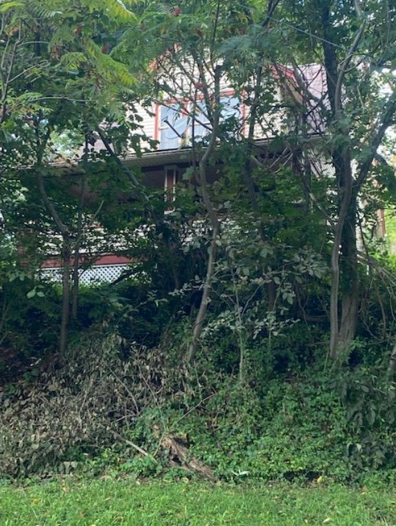 1403 Neshannock Blvd, New Castle, PA 16105