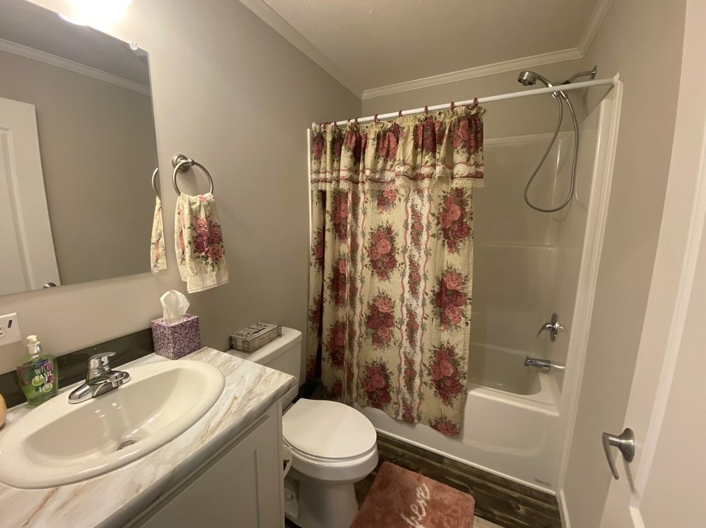 412 Hammersmith Dr, Indiana PA  15701-9741 exterior