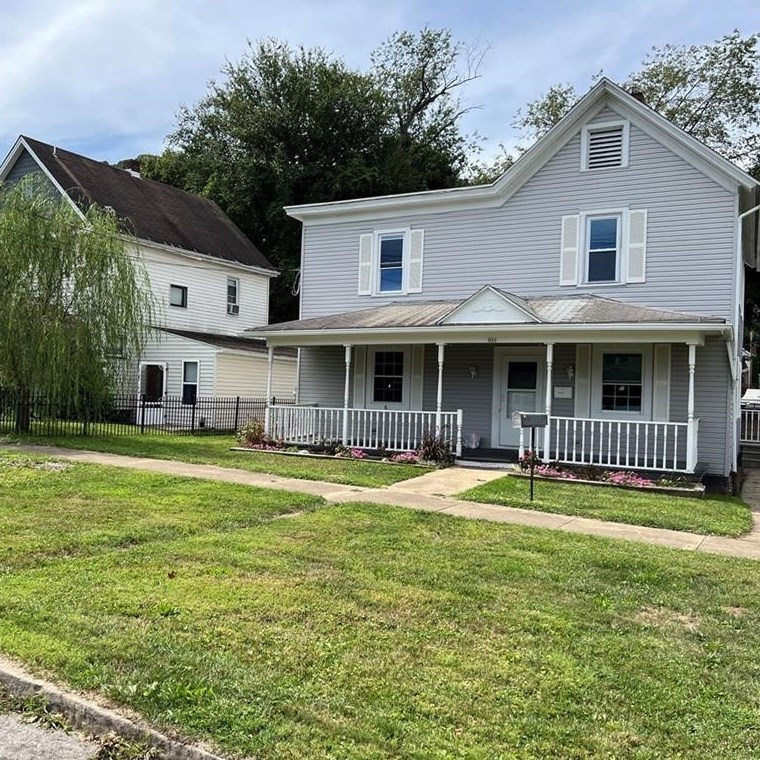 231 Liberty St, Franklin, PA 16323